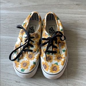 Sunflower vans men’s 6 women’s 7.5 only worn 2x